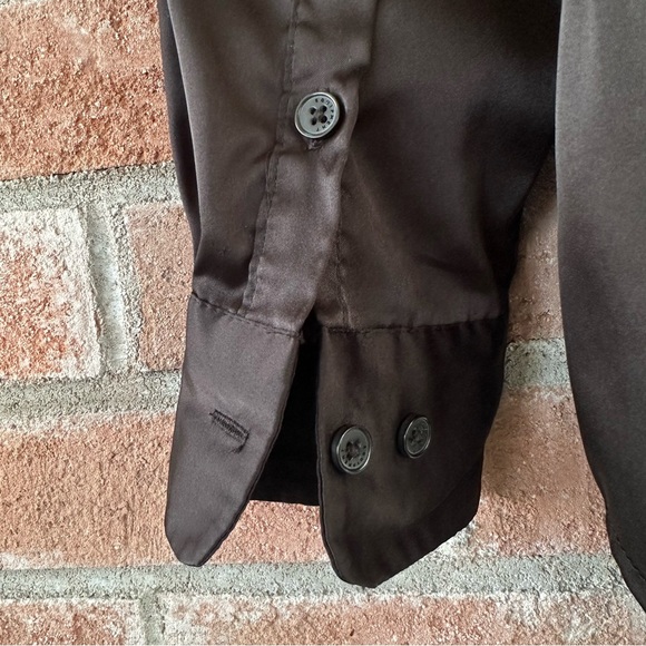 Equipment Black Button Down Satin Blouse Long Sleeve Women’s Small Career Office - Picture 13 of 13